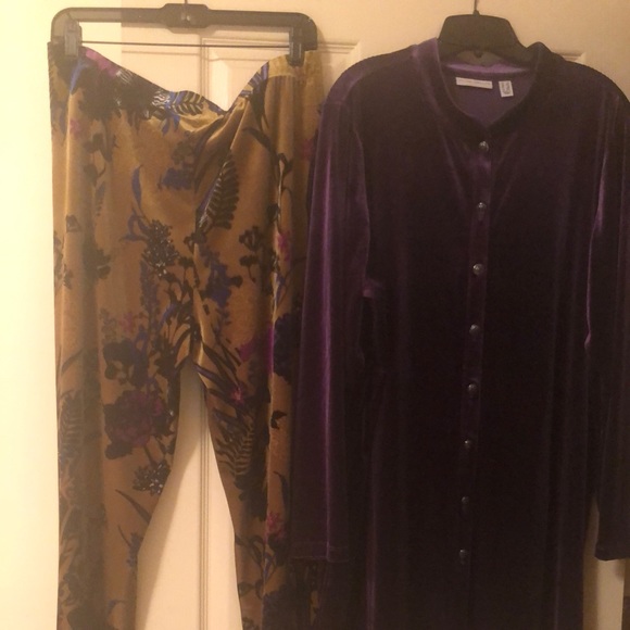 Pant Set - Picture 2 of 8